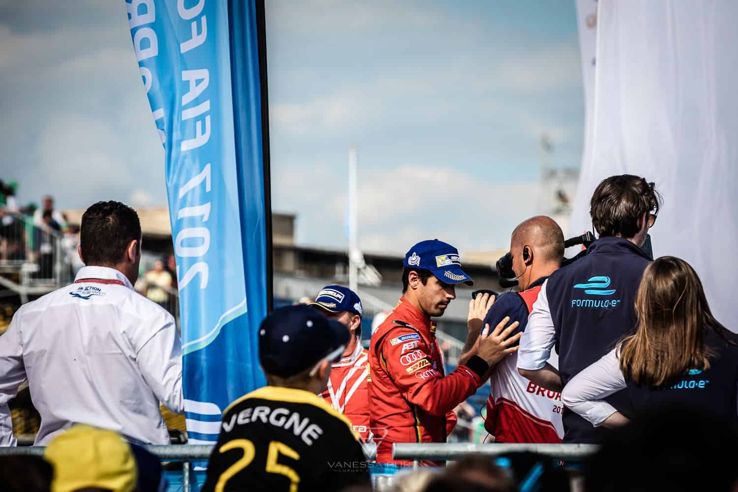 Formel E Rennen in Berlin - Flughafen Tempelhof - VIP bei MS Amlin Andretti Racing Team - FIA Formula E - Electric Streetracing - Grid Girl - Speed Event Motorsport Event Blogger