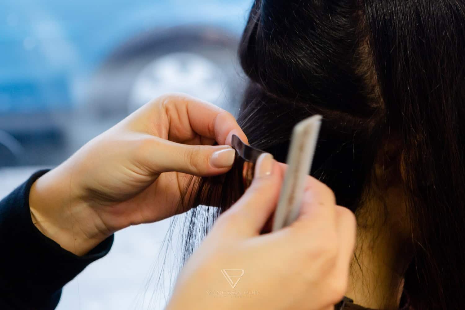 Tape Extensions Erfahrung - Vergleich mit Bondings - Haarverlängerung - Extensions - Tapes, Bondings oder Clips - Welche Methode ist gut? Was kosten Haarverlängerungen? Wo kann man Haarverlängerungen machen? Wer ist der beste Friseur? Welche Nachteile bei Haarverlängerung