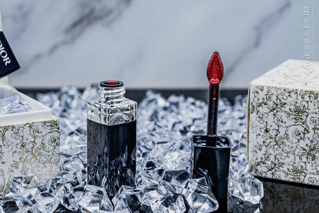 DIOR Rouge Dior Forever Liquid Lippenstift Eindruck, flüssiger Lacquer mit langem Halt und intensiver Farbe. Glänzender haltbarer Lippenstift von Dior Beauty