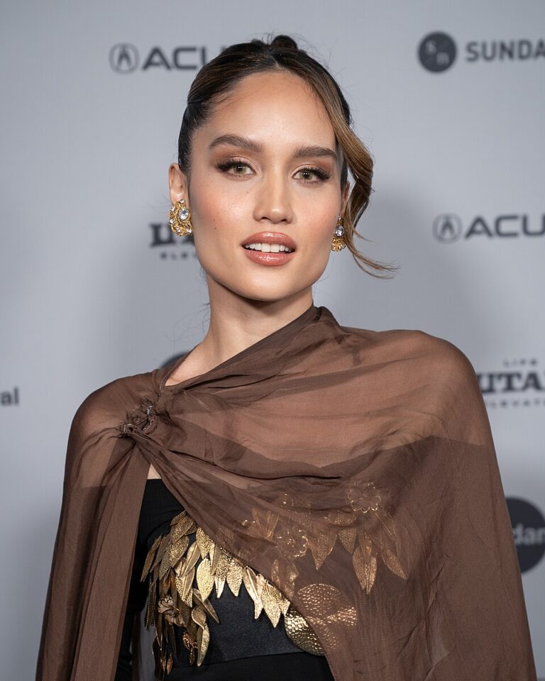 Cinta Laura