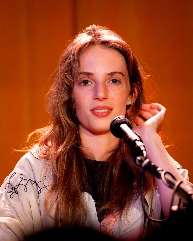 Maya Hawke