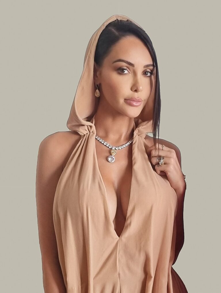 Nabilla Benattia