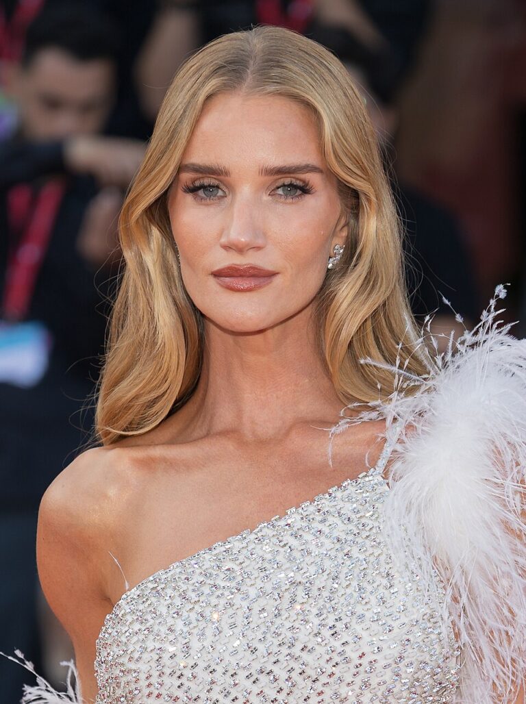 Rosie Huntington-Whiteley
