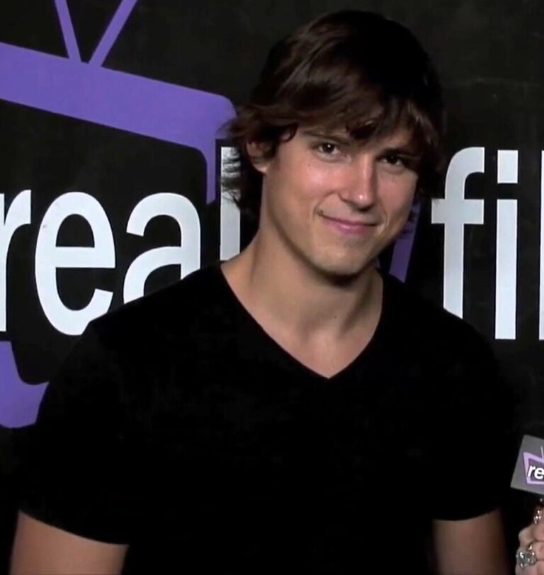 Sean Faris