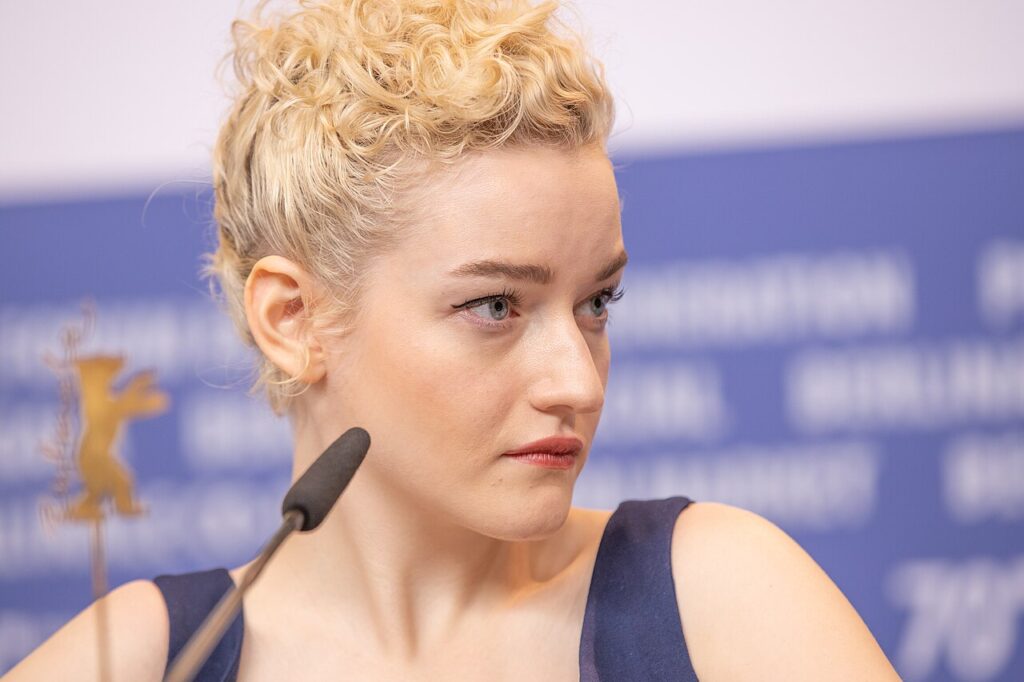 Julia Garner Covers ELLE October 2026 Issue and Discusses New Roles