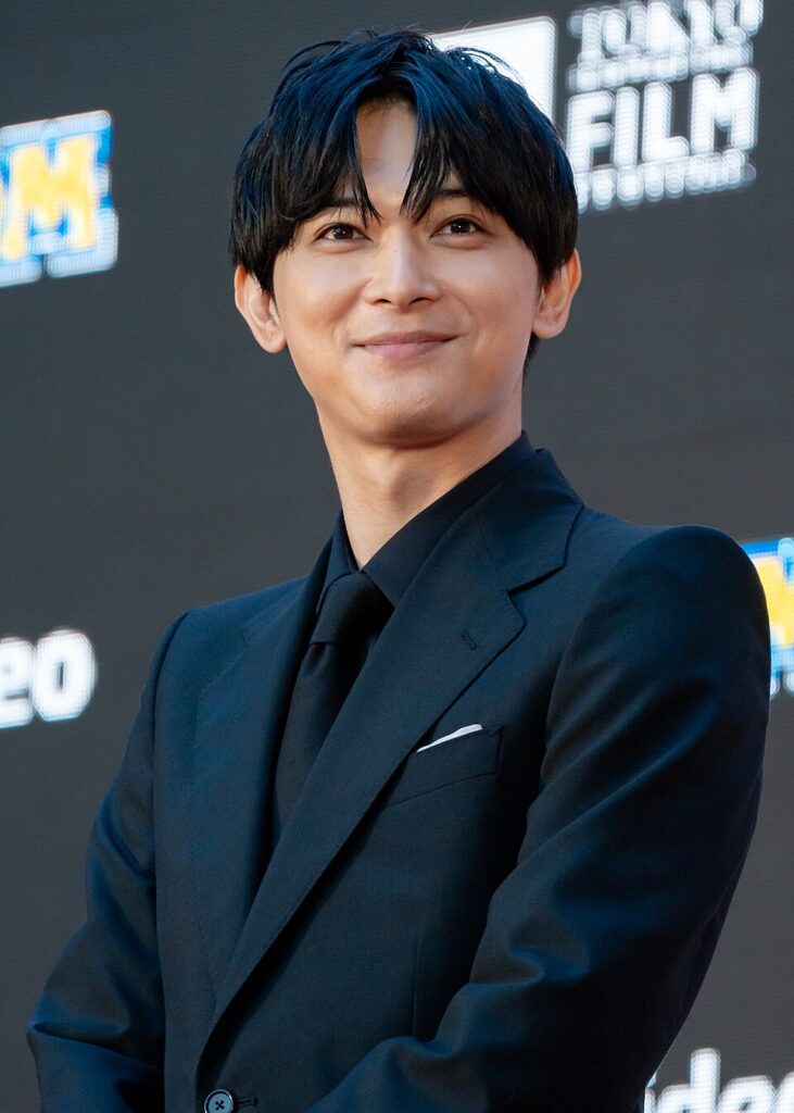 Ryo Yoshizawa