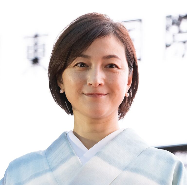 Ryoko Hirosue